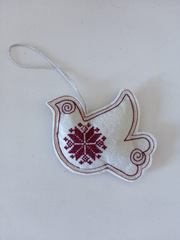 Голубок-орнамент. Подвеска из фетра NYF-261125-Midi