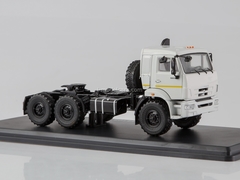 KAMAZ-44108 road tractor white 1:43 Start Scale Models (SSM)