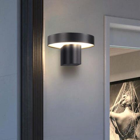 Уличный настенный светодиодный светильник Favourite Grybas 4640-1W