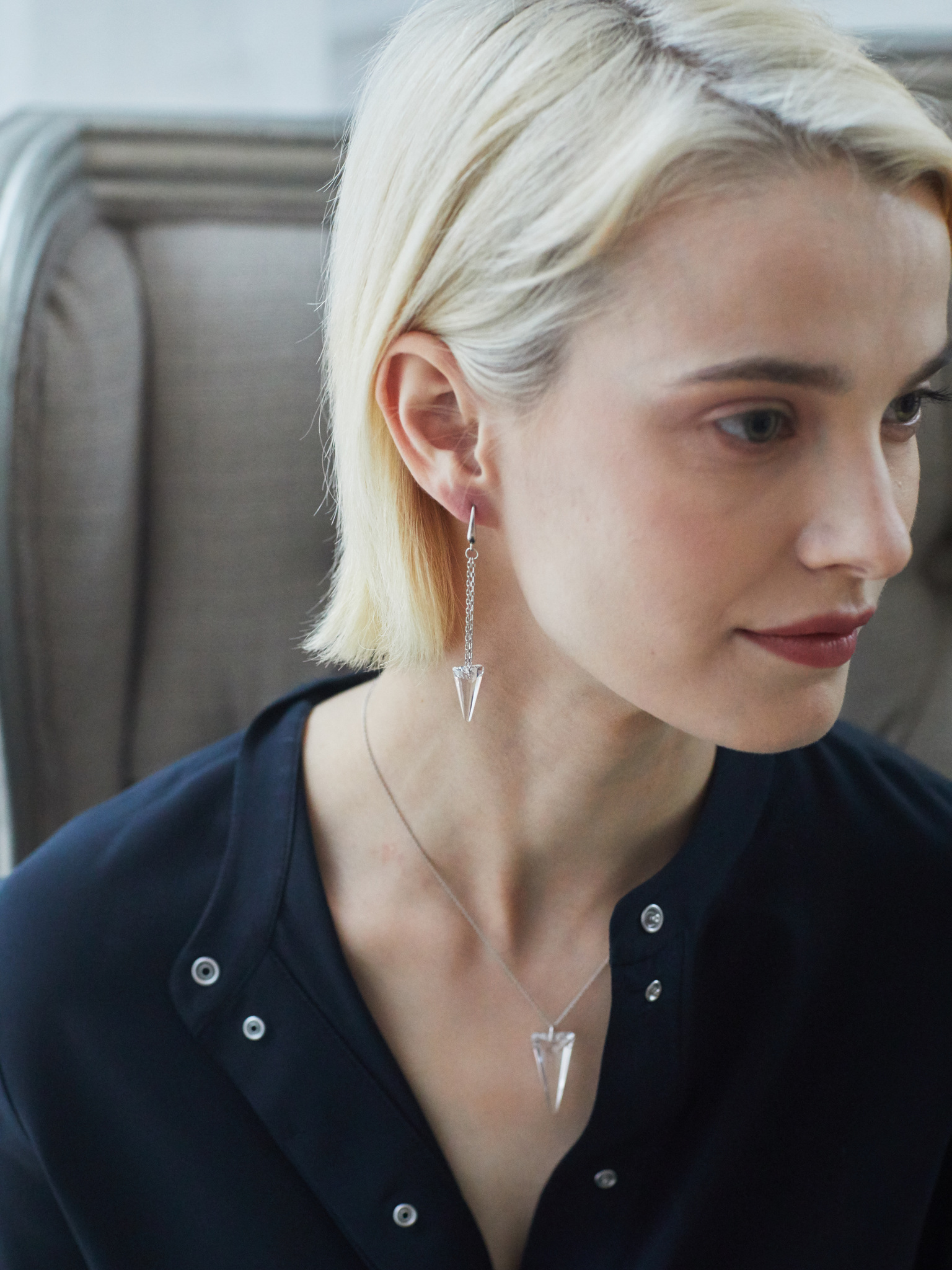 Серебряные серьги с кристаллами Swarovski