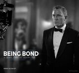 TITAN BOOKS LTD. : Being Bond (Книга)