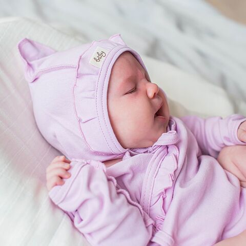 Ruffled baby hat 0-3 months - Marshmallow