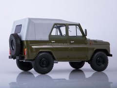 UAZ-469 (31512) khaki 1:18 Start Scale Models (SSM)