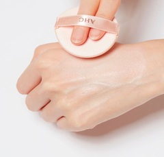 AHC Aura secret tone up cushion