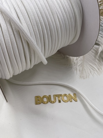 Шнур круглый белый метражом 5 мм