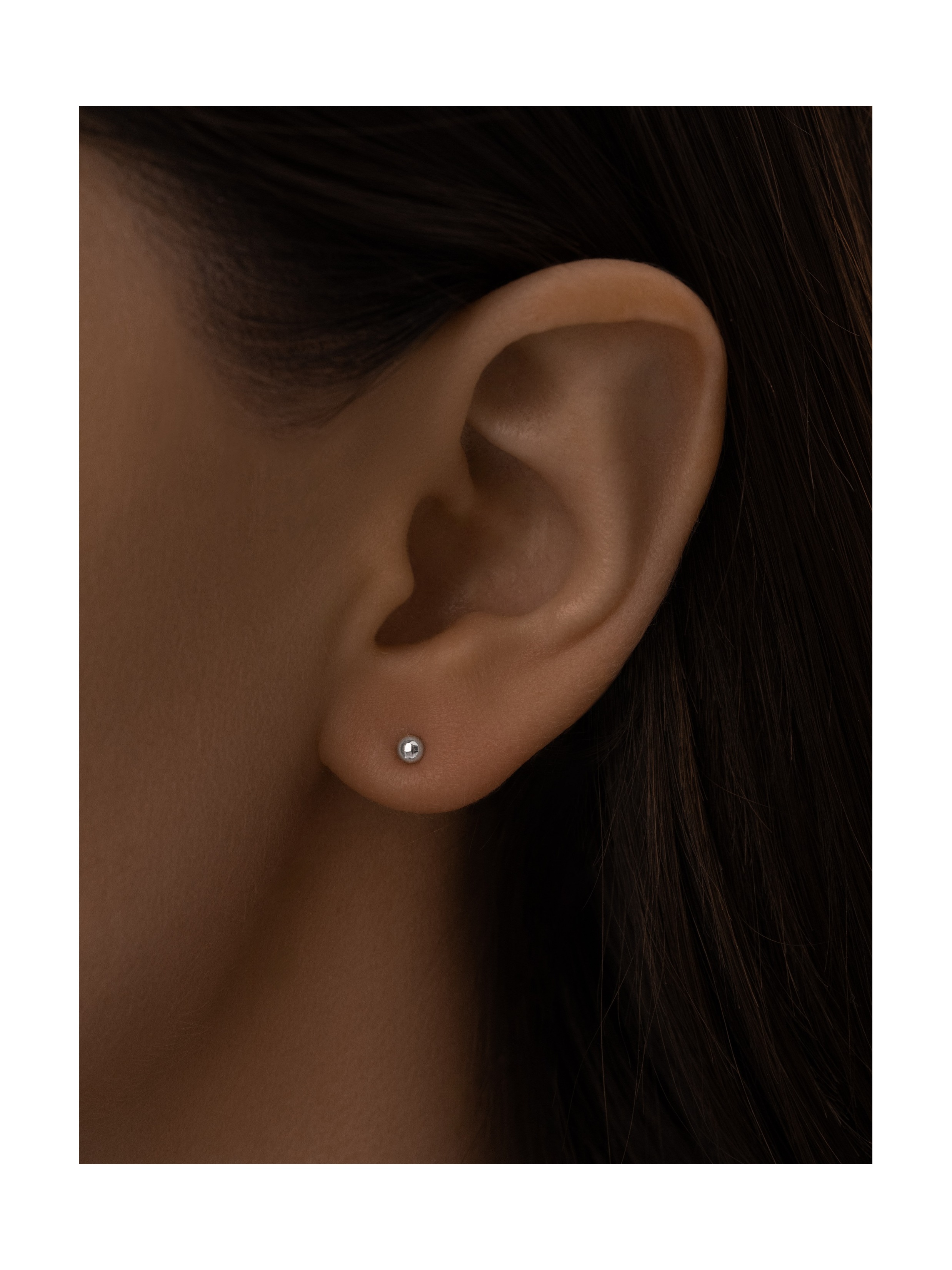 Пирсинг лабрет Плутон