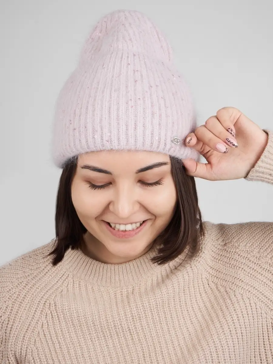 Шапка женская зимняя из ангоры вязаная шерстяная с отворотом двойная пудровая розовая с пайетками