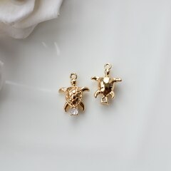 УЦЕНКА!!! Подвеска Черепашка с фианитом 17*12 мм, позолота,У043