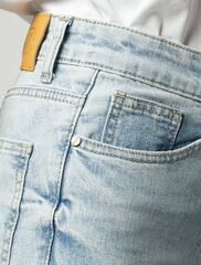 Прямые джинсы из эластичного денима  D54.092 (117665)