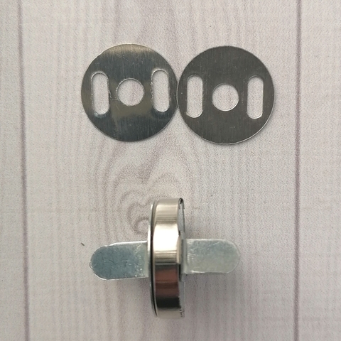 Кнопка магнитная d=18 мм, серебро