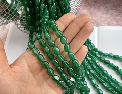 Нить бусин из тонированного кварца 7-8мм (галтовка)