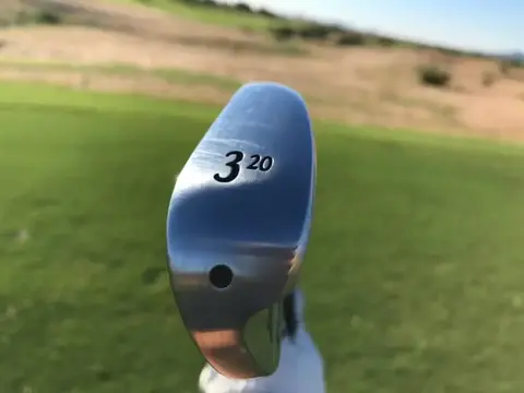 Клюшка для гольфа Утилити SRIXON Z U85