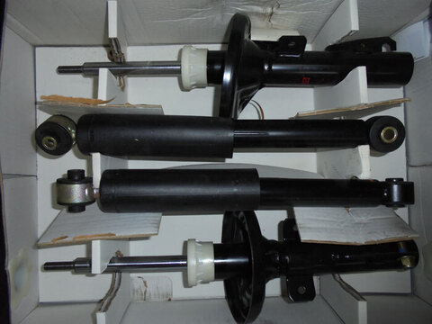 118835 Комплект амортизаторов