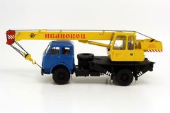 MAZ-5334 KS-3577 Truck crane Ivanovets 1984-1987 1:43 AD-Modum