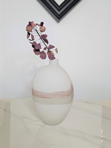 Ваза Flowing white vase A