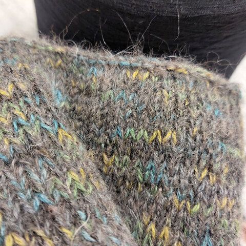 Смотка с кидмохером и альпакой 310 серо-зеленый