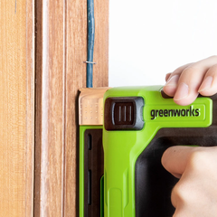 Степлер аккумуляторный Greenworks G24CS10 24V, без АКБ и ЗУ