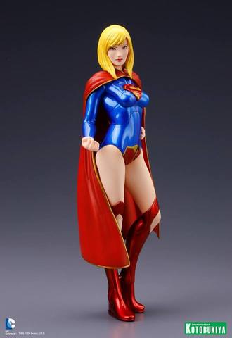 New 52 1/10 Supergirl Scale ArtFX Statue
