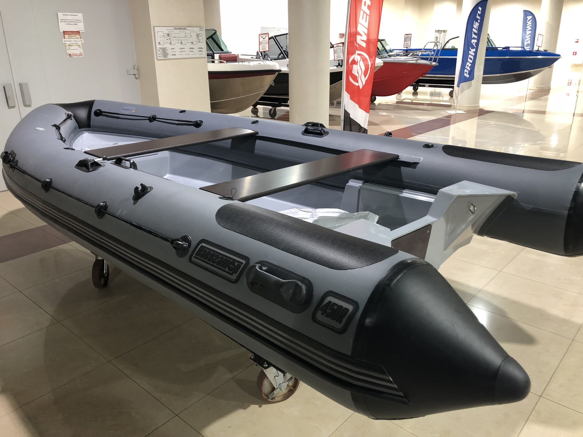 Лодки риб от производителя. Rib навигатор 450r. Лодка Rib навигатор 450r. Лодка навигатор 380 РИБ. Лодка РИБ навигатор 370r Light.