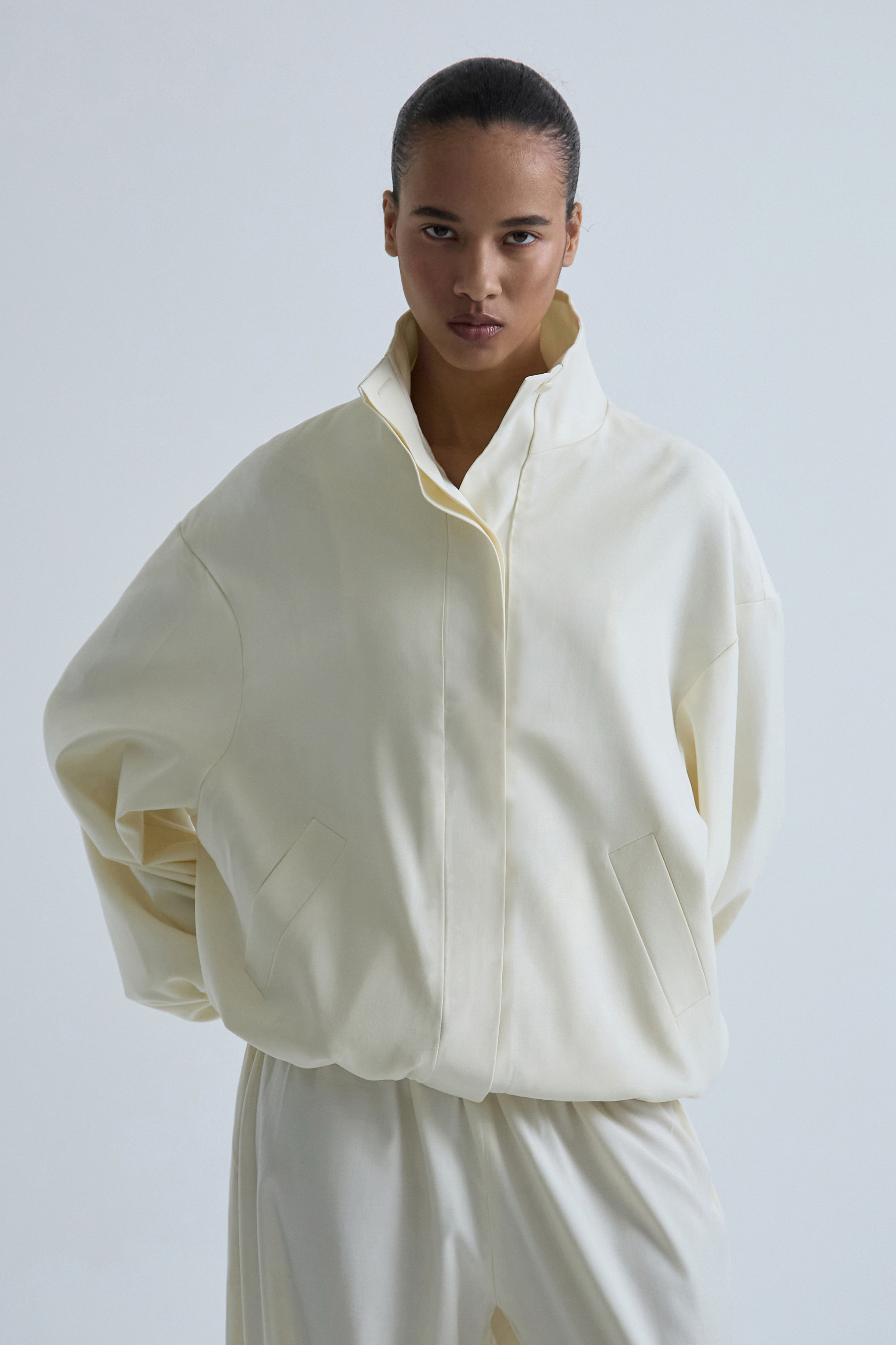 Бомбер Flow из шерсти