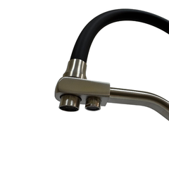 Cмеситель для кухни с выходом для питьевой воды гибкий силиконовый излив черный + сатин