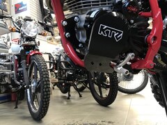 Пластиковая защита KTZ для мотоцикла BSE Z10 (ZS 172 FMM)