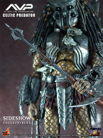 Alien vs. Predator: Celtic Predator Movie Masterpiece Figure