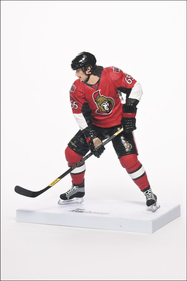 Фигурка Эрик Карлссон Хоккеист NHL Series 33