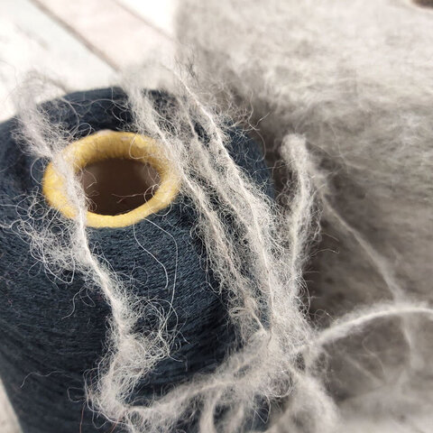 Вспушенная альпака PINORI FILATI / CHARM BRUSHED 280 светло-серый меланж