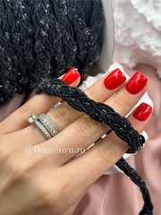 Тесьма плетеная черная с пушистыми вставками