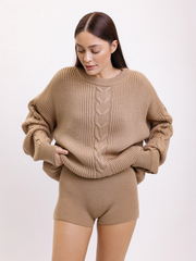 Джемпер с косой