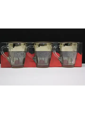 Набор кружек для чая и кофе.