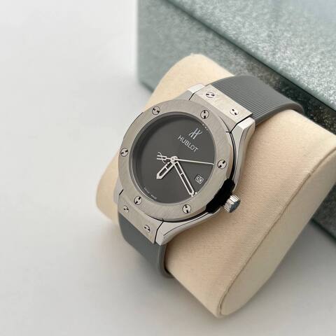 Часы Hublot