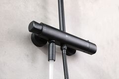 Смеситель для душа термостатический Lemark Bronx - LM3772BL