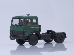 MAZ-5432 road tractor early cabin green AutoHistory 1:43