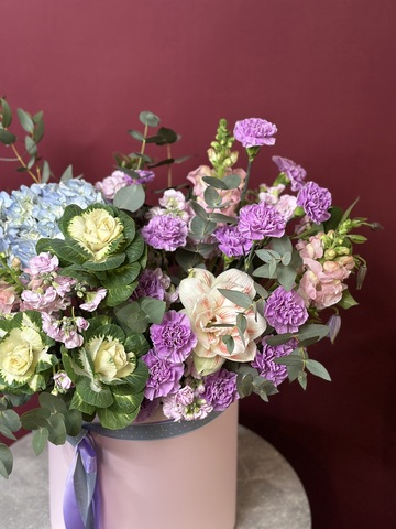 Цветы в коробке "Мелис"