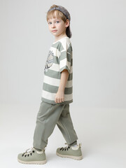 фуфайка  для мальчика  КР 302842/молочный 1001 Н027 к592