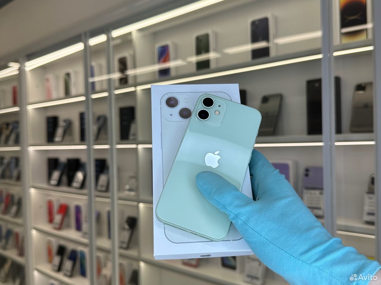 iPhone 11, 128 ГБ б/у за 18 490 ₽ | Купить iPhone 11, 128 ГБ б/у с  гарантией в сети магазинов Офис Джобса. ⭐ Яндекс СПЛИТ. 💵 Рассрочка. 💰  Кредит. 🤝 Выгодный трейд ин.🚚 Доставка по России