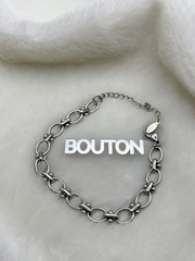 Серебристый браслет с крупными звеньями