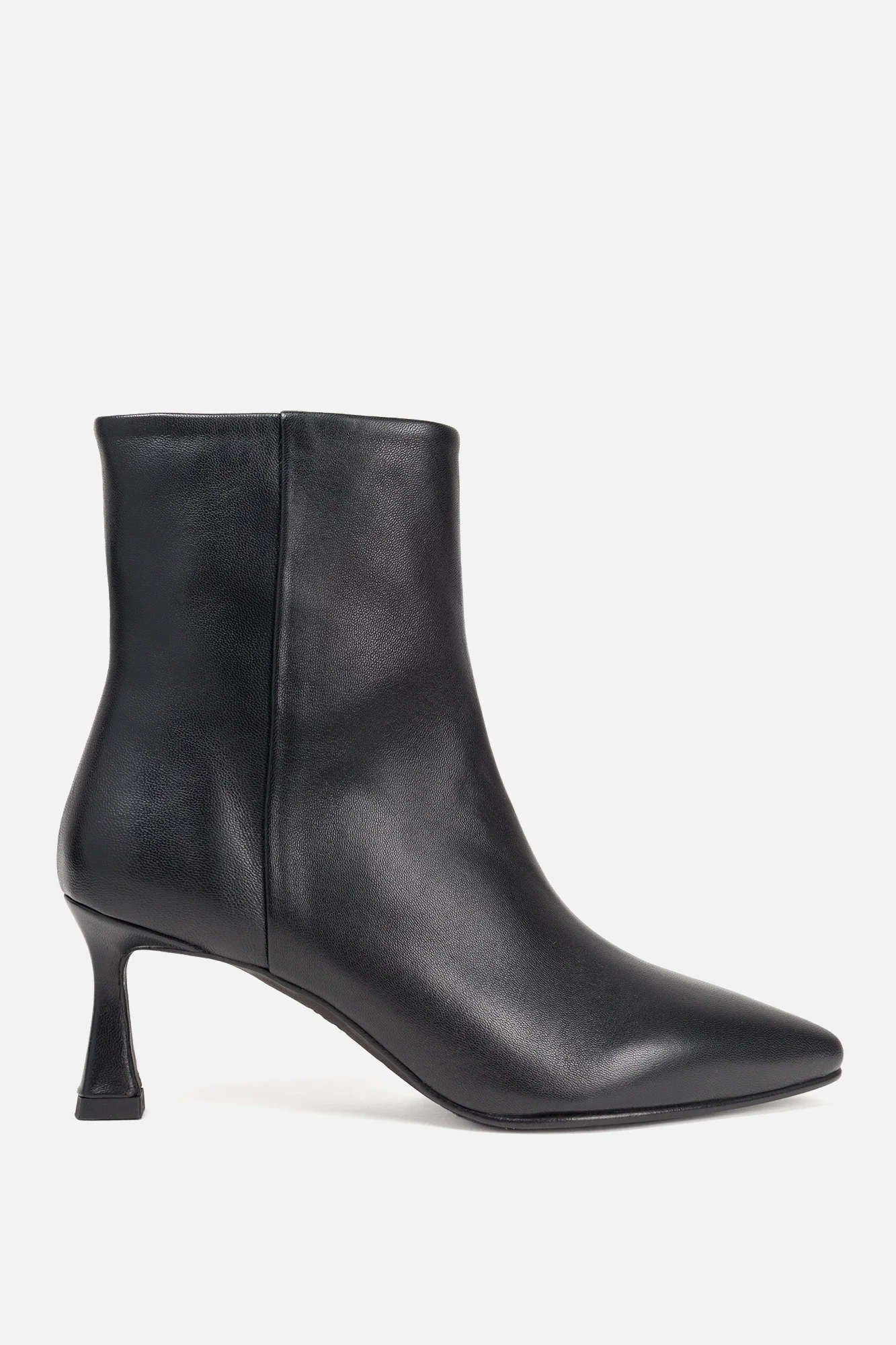 Сапоги на каблуке Bobbies Audrey