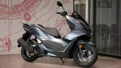 Скутер Honda PCX125 серый