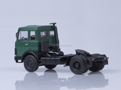 MAZ-5432 road tractor early cabin green AutoHistory 1:43