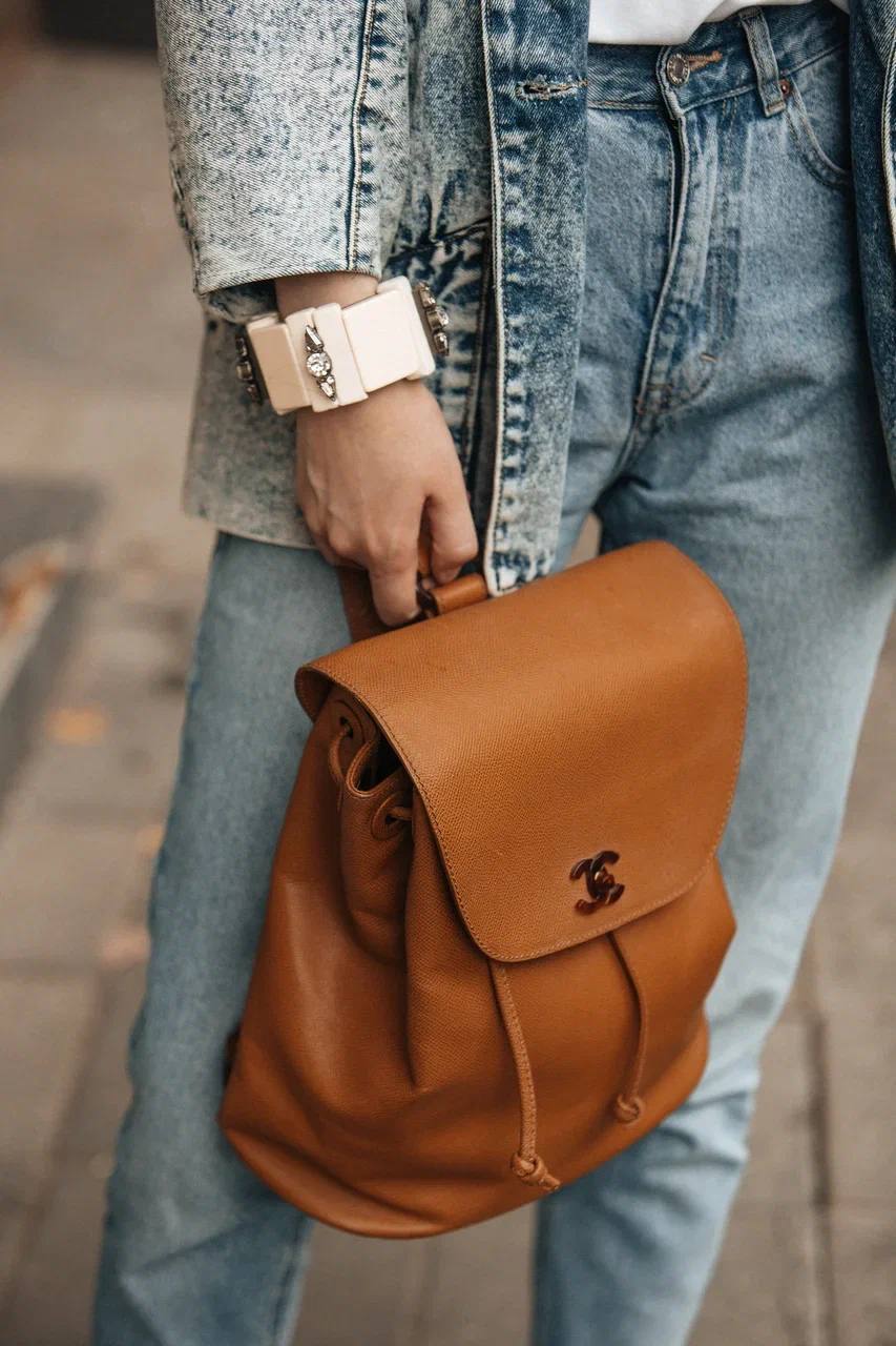 Кожаный рюкзак Chanel орехового цвета 1990-е