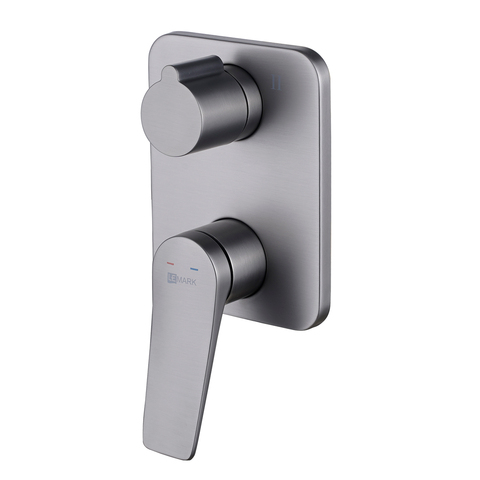 Lemark LM3727GM Смеситель Lemark Bronx LM3727GM для ванны и душа встраиваемый с 2-функц. дивертором, графит