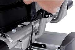 Реабилитационный велотренажер Spirit Fitness LR220