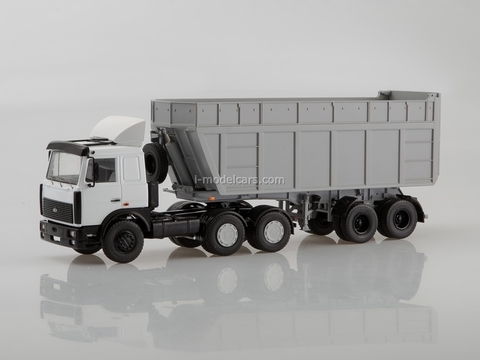 MAZ-6422 with semi-trailer wood chips MAZ-9506-30 1:43 Start Scale Models (SSM)