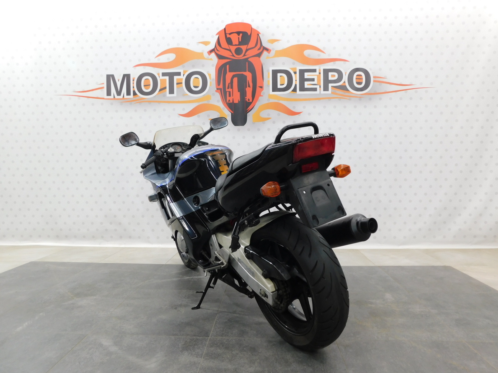 Honda CBR600F 038265 Moto Depo