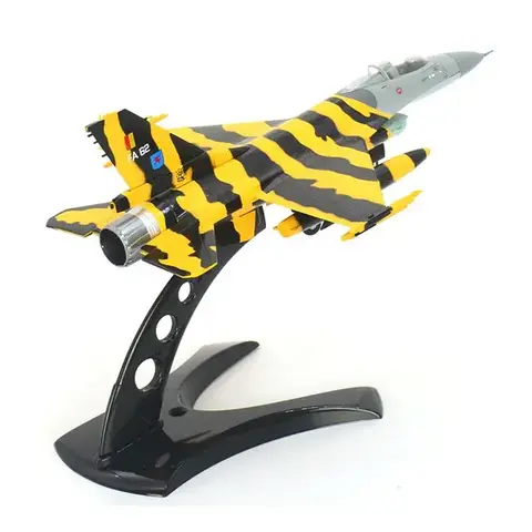 Модель Истребитель F-16 A/C Tiger Meet масштаб 1:72