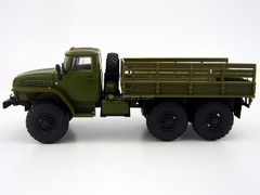 URAL-4320 board khaki 1:43 DeAgostini Auto Legends USSR Trucks #7