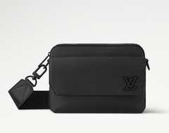 Мужской мессенджер Louis Vuitton Fastline из яловой кожи, черный